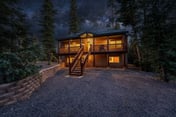 The Black Bear Lodge — 5BR Lodge | Arcades + Fire Pit + Near Zion/Bryce
