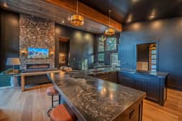 Onyx Pines Retreat | Luxury Alpine Cabin w/ Hot Tub Near Zion & Bryce - Image 4